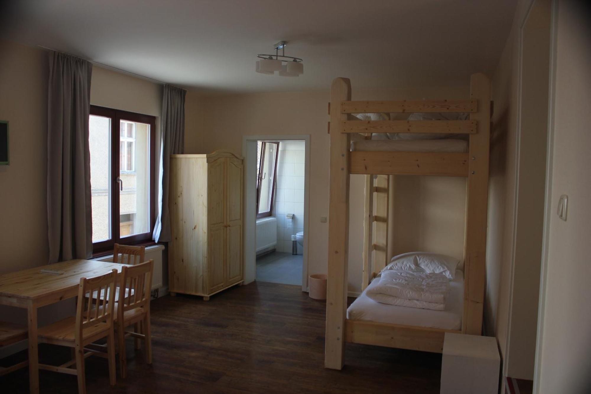 Gaestehaus Innfernow Fürstenberg-Havel Quarto foto